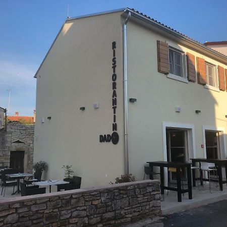 Ferienwohnung Studio Apartman Dado Bale Exterior foto