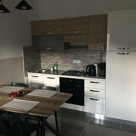 Ferienwohnung Studio Apartman Dado Bale Exterior foto